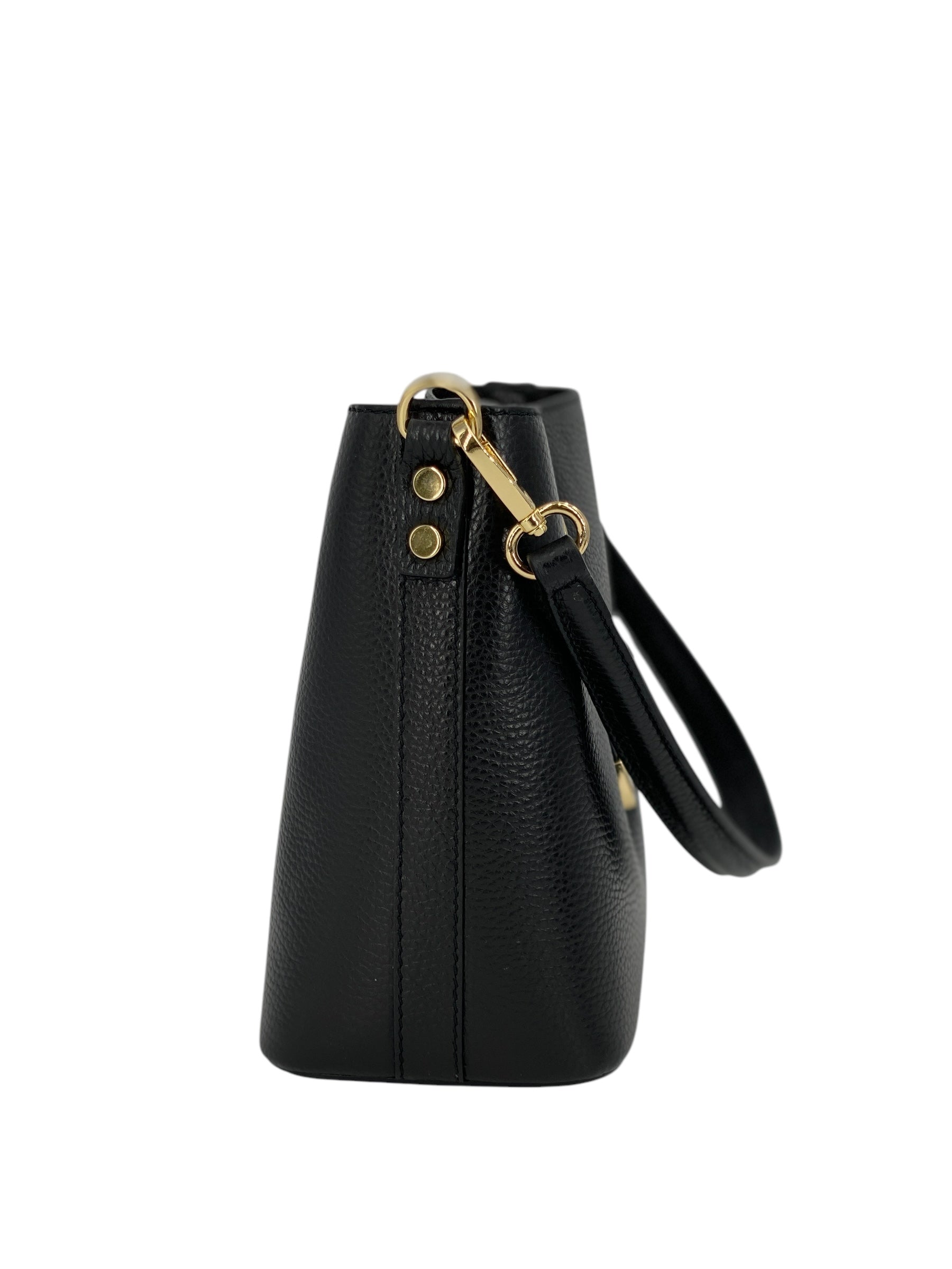 Chloe – Women's handbag and shoulder bag in genuine Italian leather with a solid and flexible structure