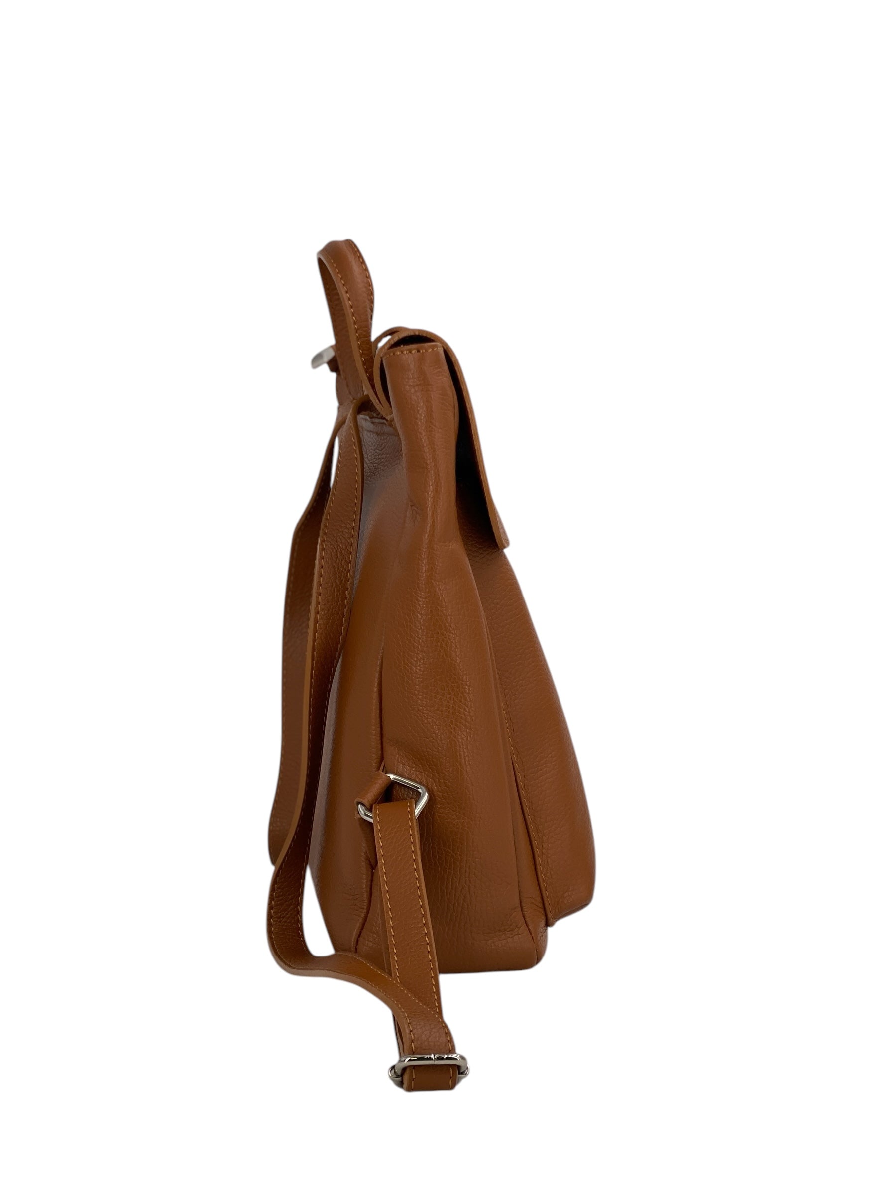 Manon – Women's backpack in genuine Italian leather with lined interior, front pocket and adjustable shoulder straps
