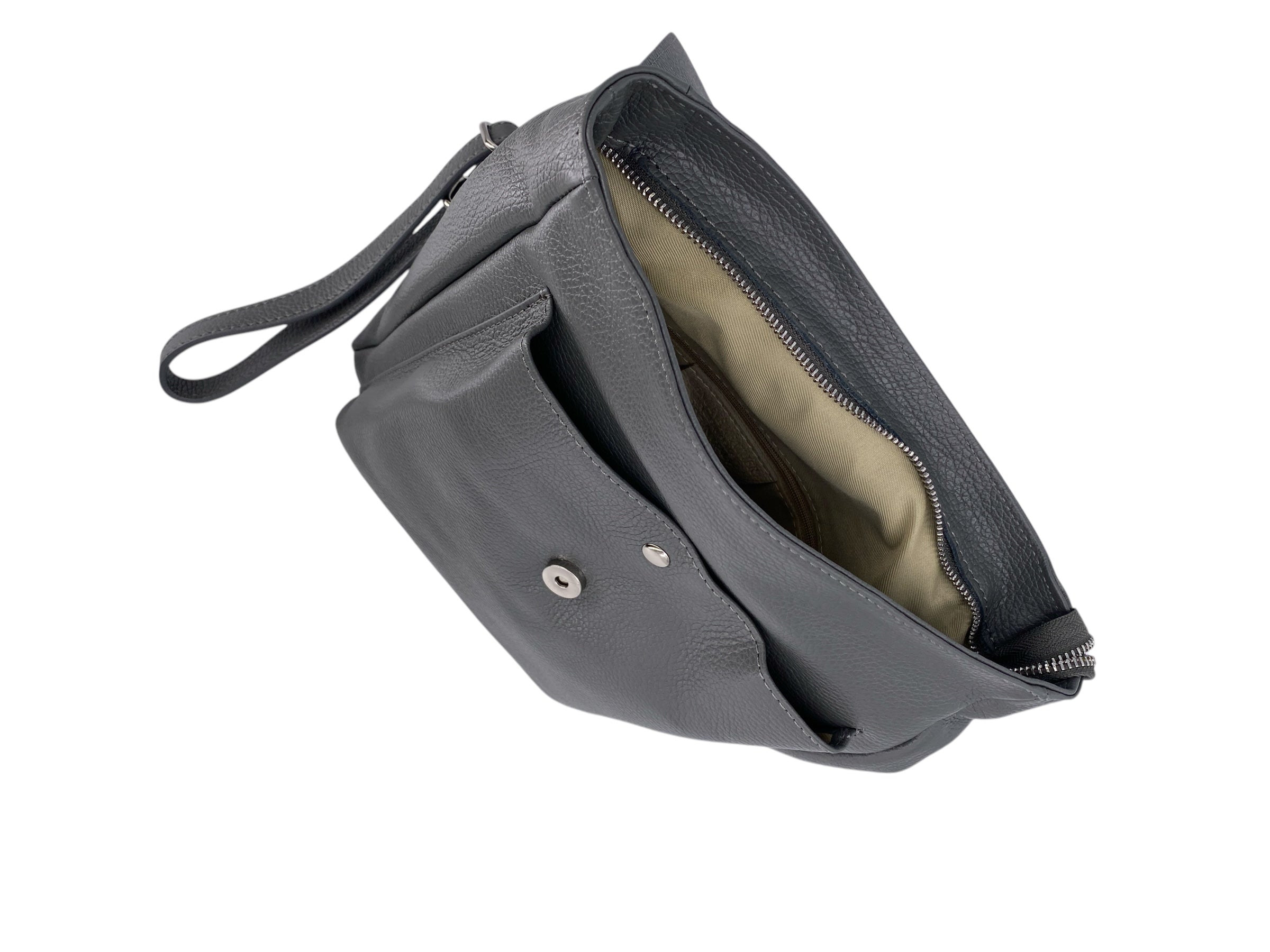 Manon – Women's backpack in genuine Italian leather with lined interior, front pocket and adjustable shoulder straps