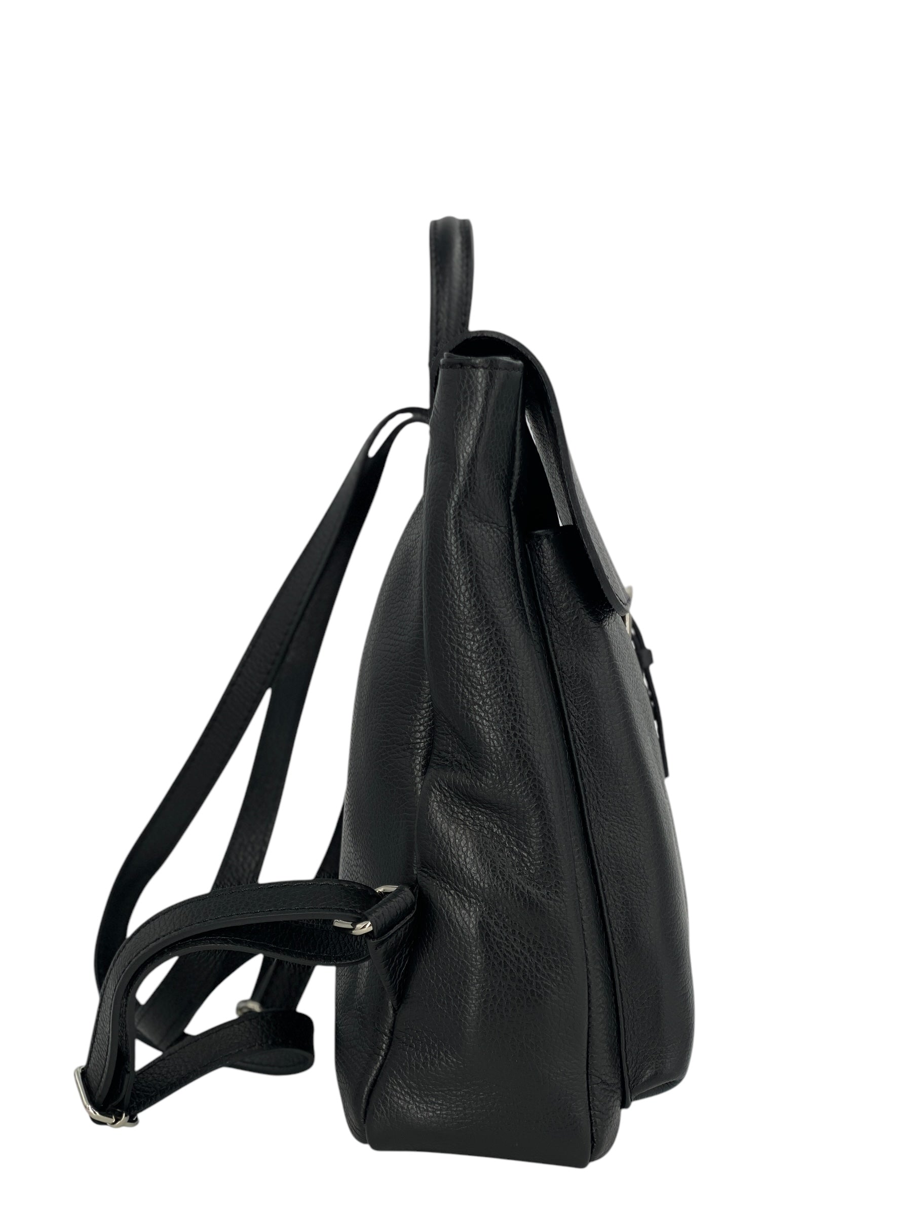 Manon – Women's backpack in genuine Italian leather with lined interior, front pocket and adjustable shoulder straps