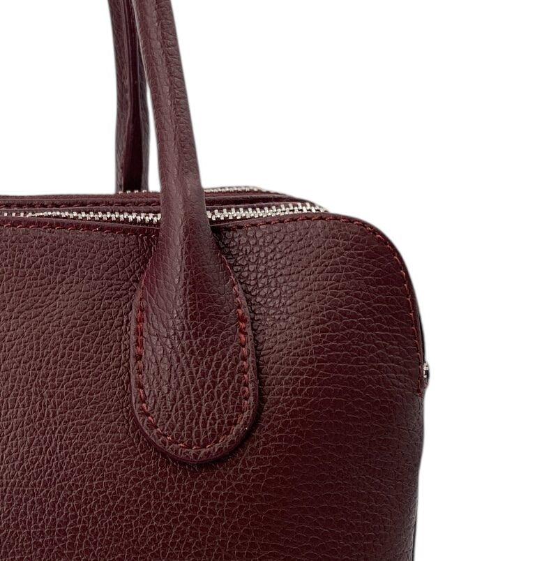Clemence - Forma compatta. Spirito multitasking