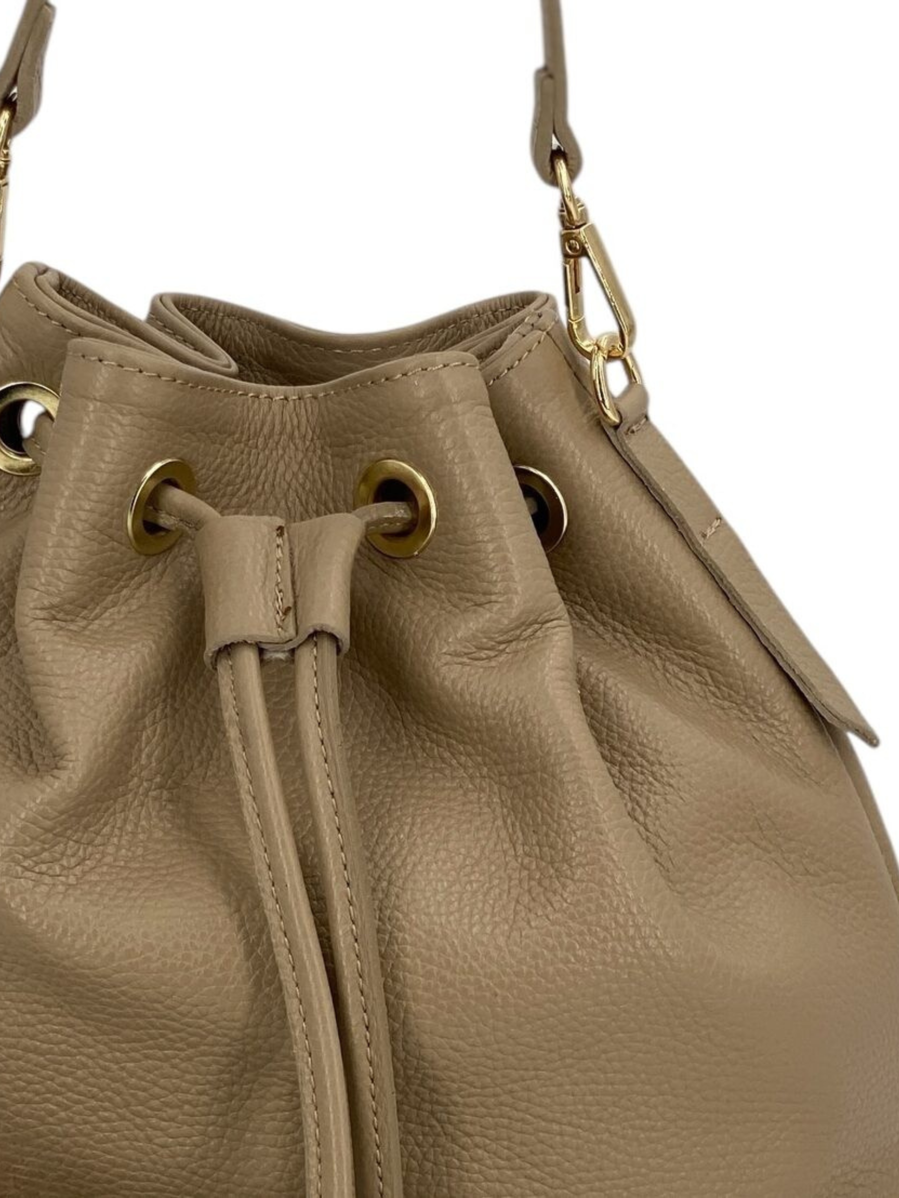 Genevieve Grande – Damenhandtasche und Umhängetasche aus echtem italienischen Leder mit Kordelzugverschluss und goldenen Details