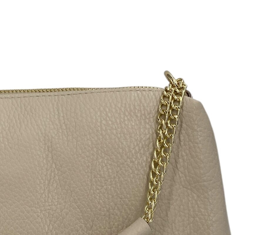 Giselle – Damenhandtasche und Umhängetasche aus echtem italienischen Leder mit Goldkette