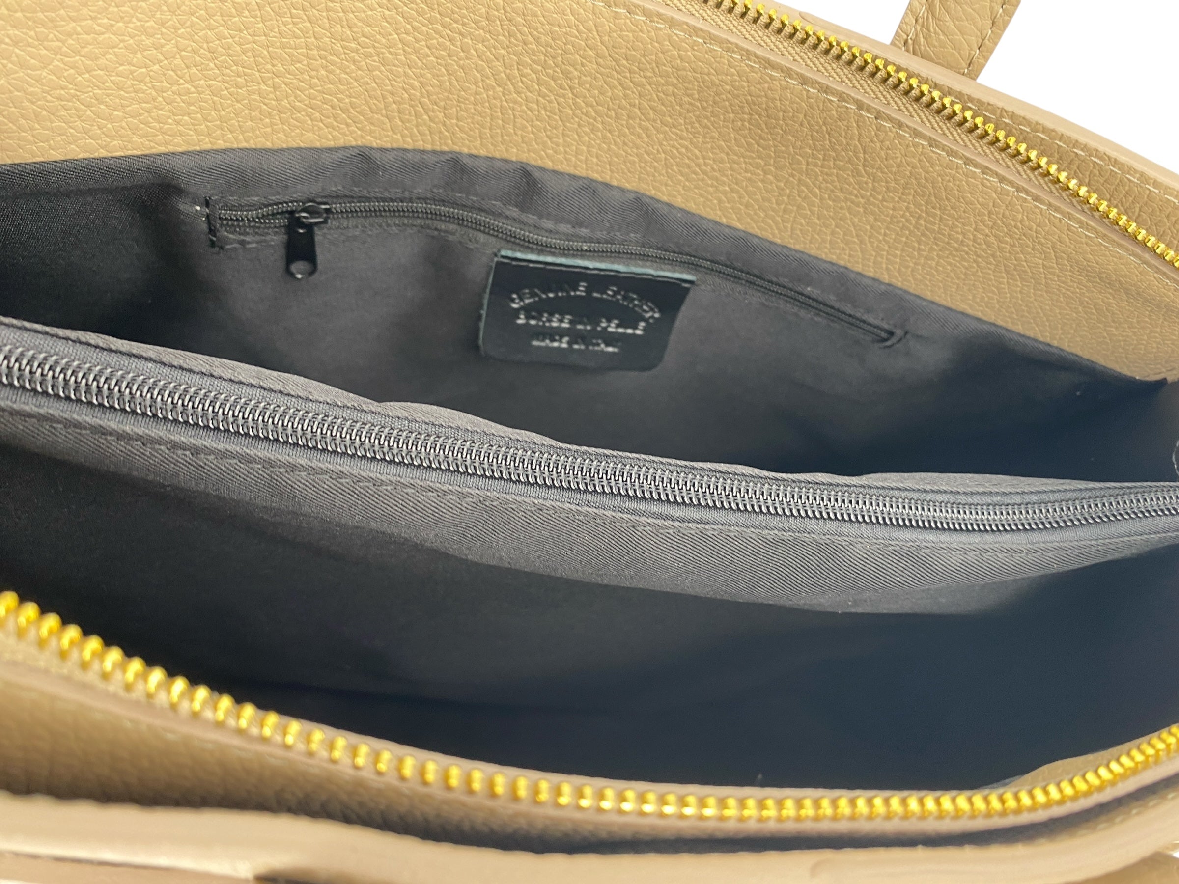 Francoise – Damenhandtasche und Umhängetasche aus echtem, handgefertigtem italienischem Leder