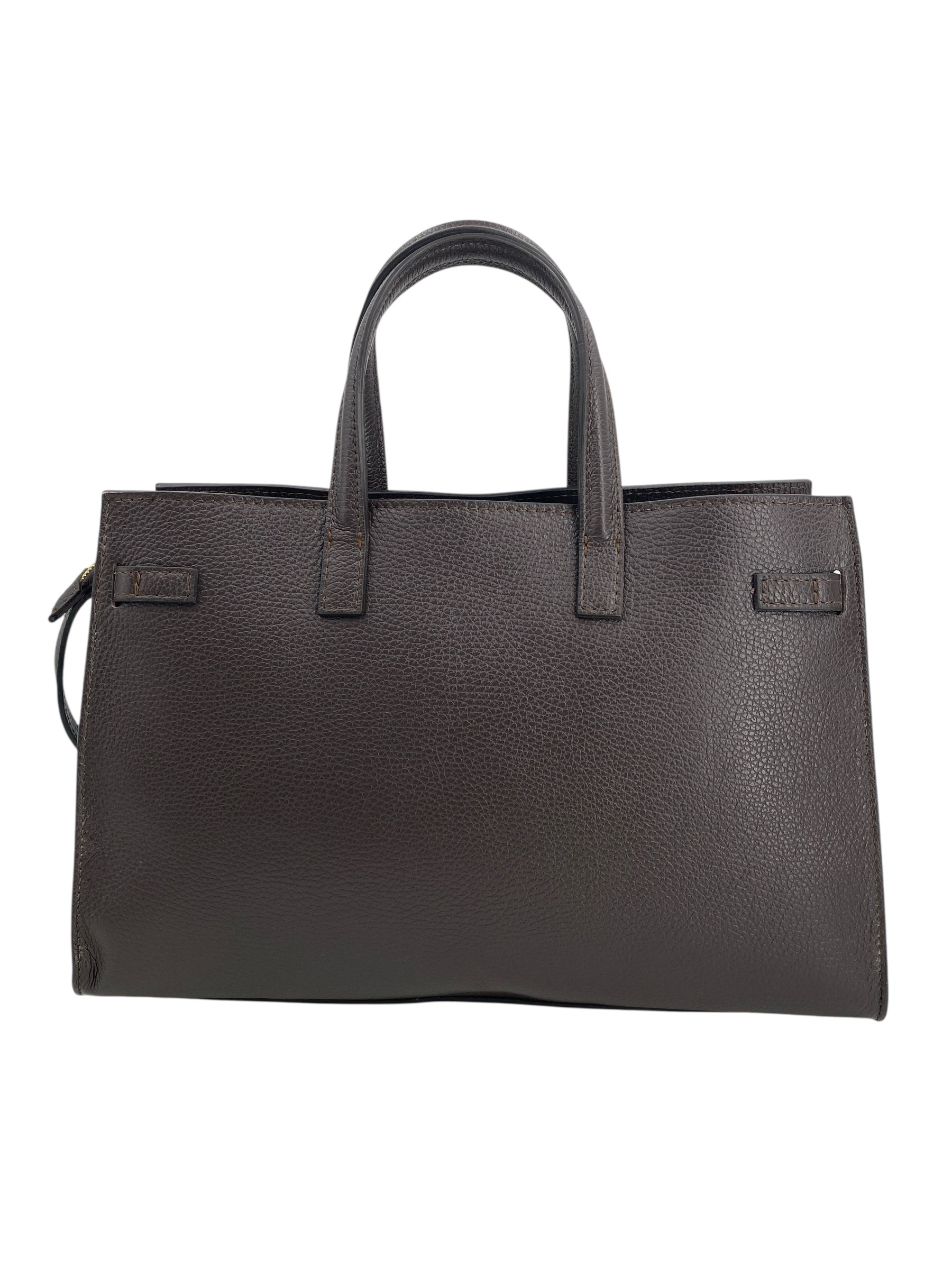 Francoise - Minimal Ed Eleganza A Portata Di Mano.