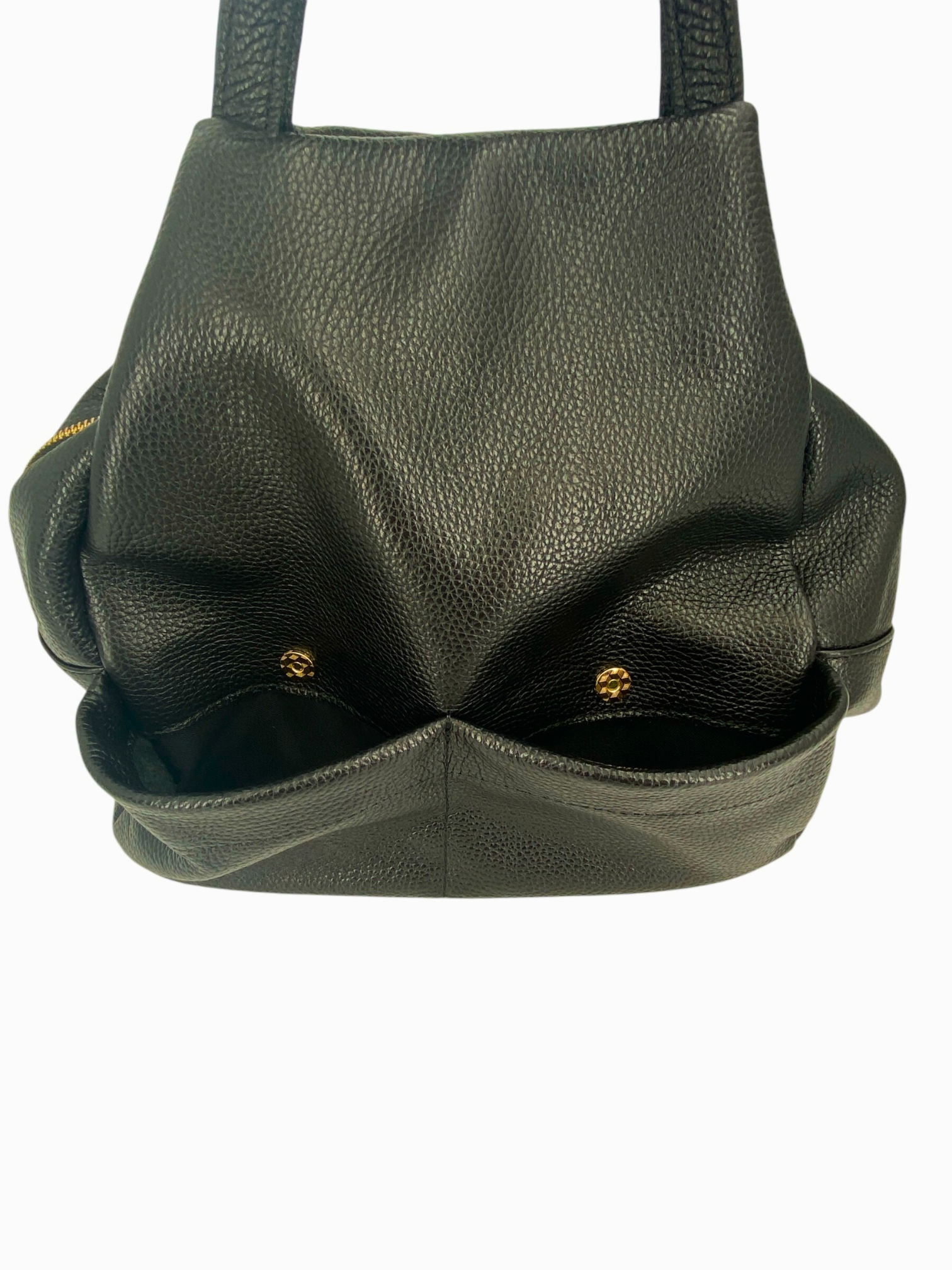 Margaux – Women's backpack in genuine Italian leather with a double gold zip and multiple pockets.