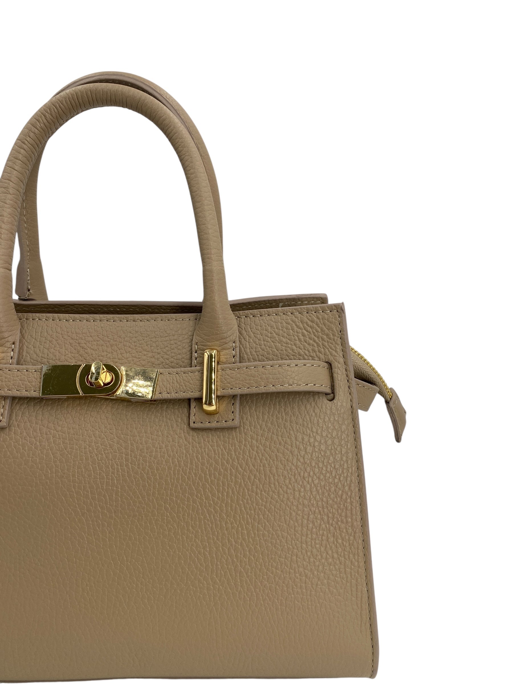 Francoise Mini - Minimal Ed Eleganza A Portata Di Mano.