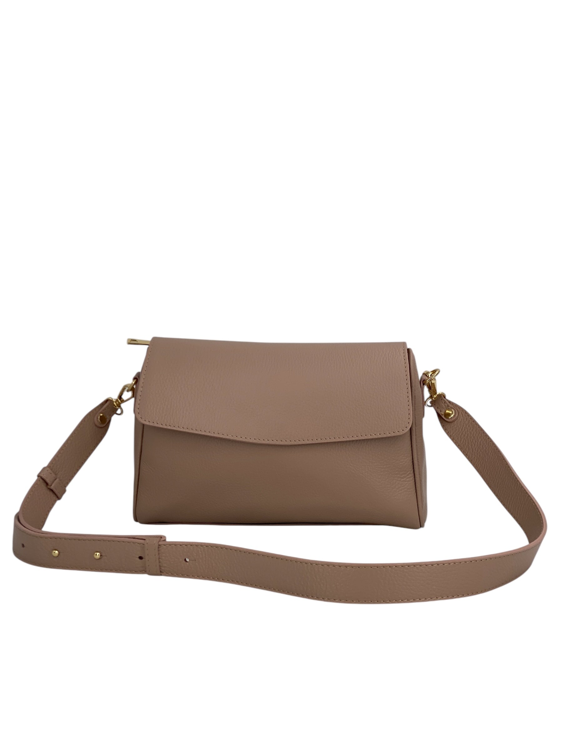 Alicia - stile delicato, carattere deciso.