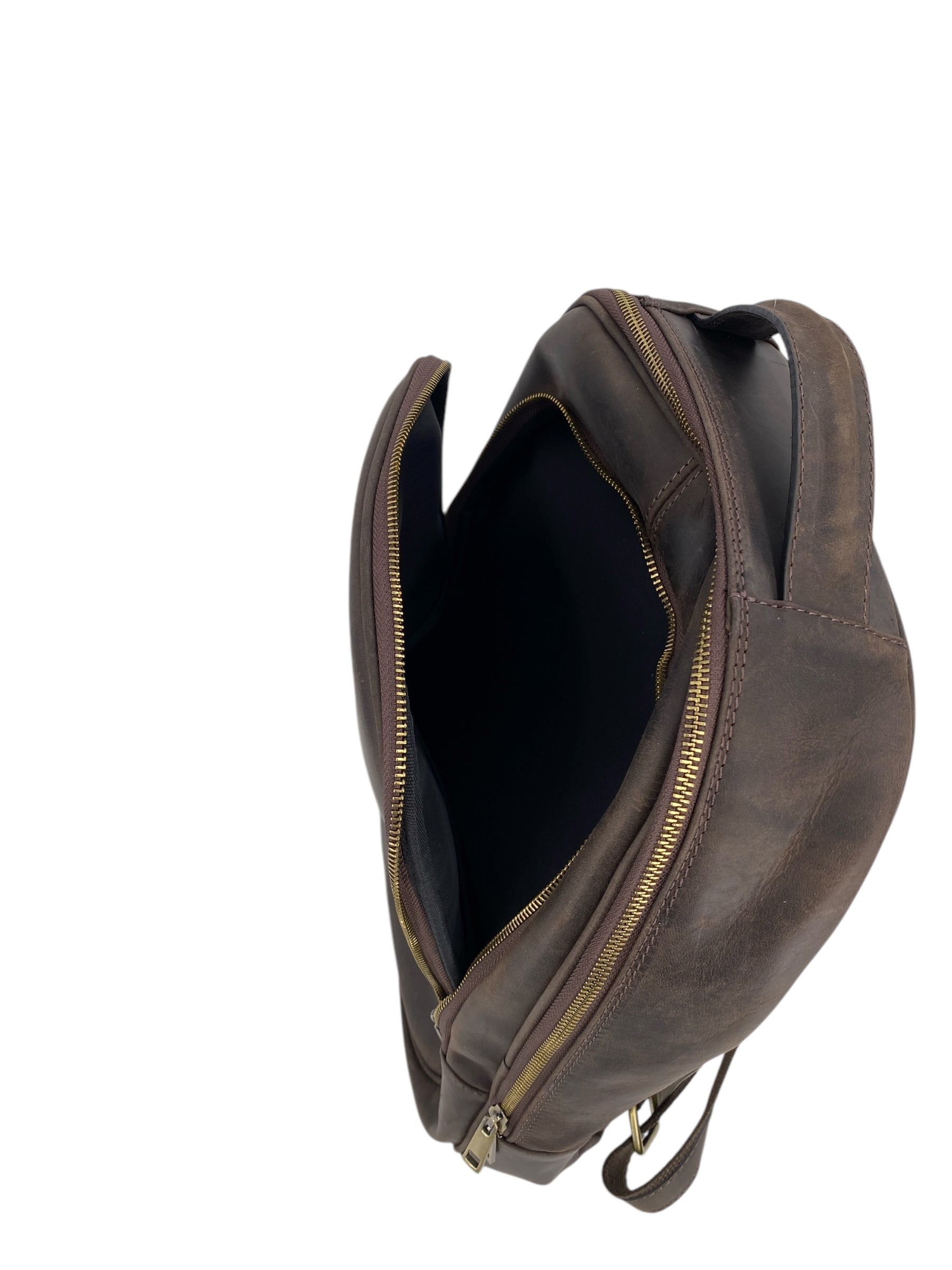 Pierre – Herrenrucksack aus echtem italienischen Leder mit 15-Zoll-Laptopfach