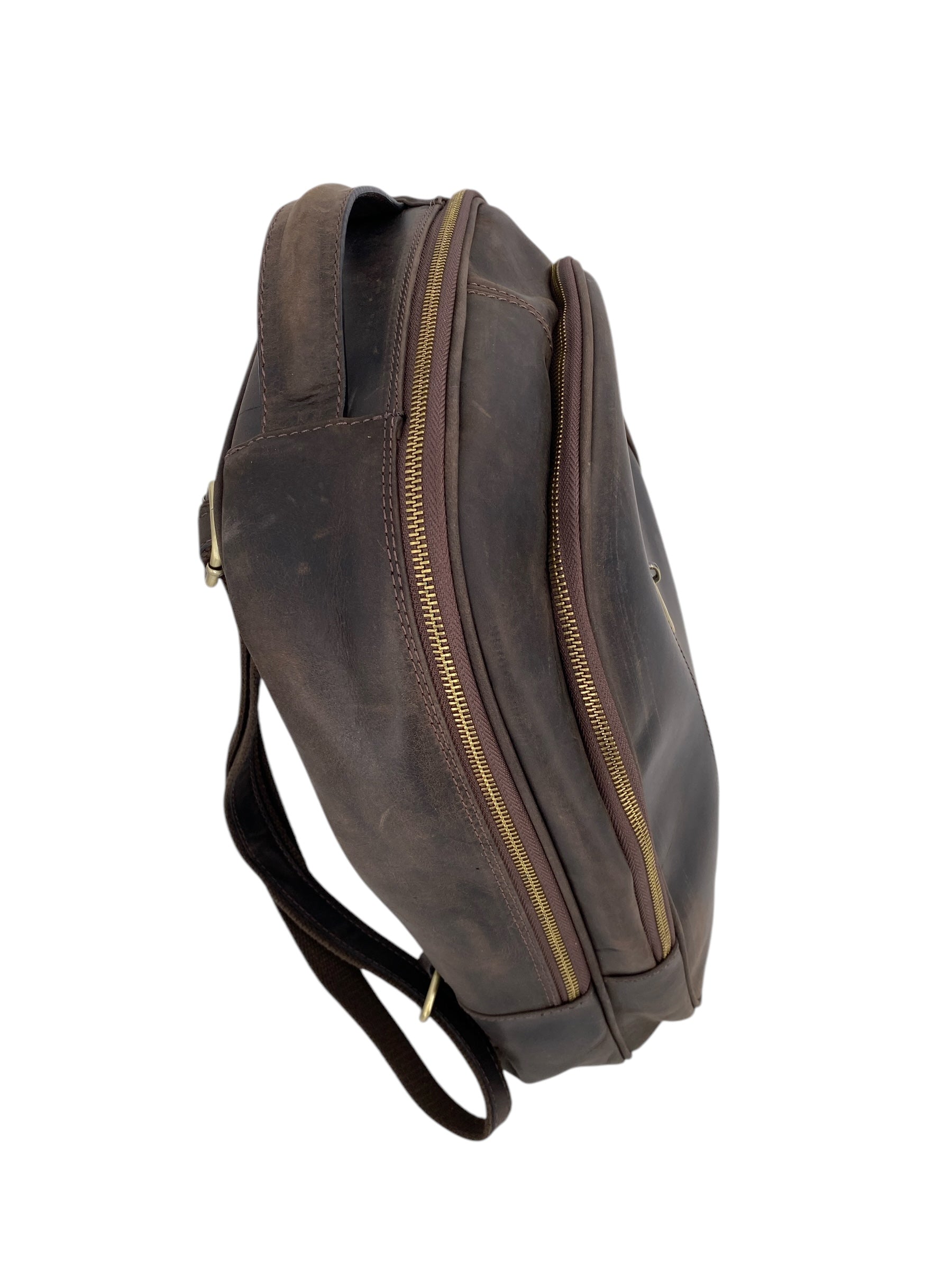 Pierre – Herrenrucksack aus echtem italienischen Leder mit 15-Zoll-Laptopfach