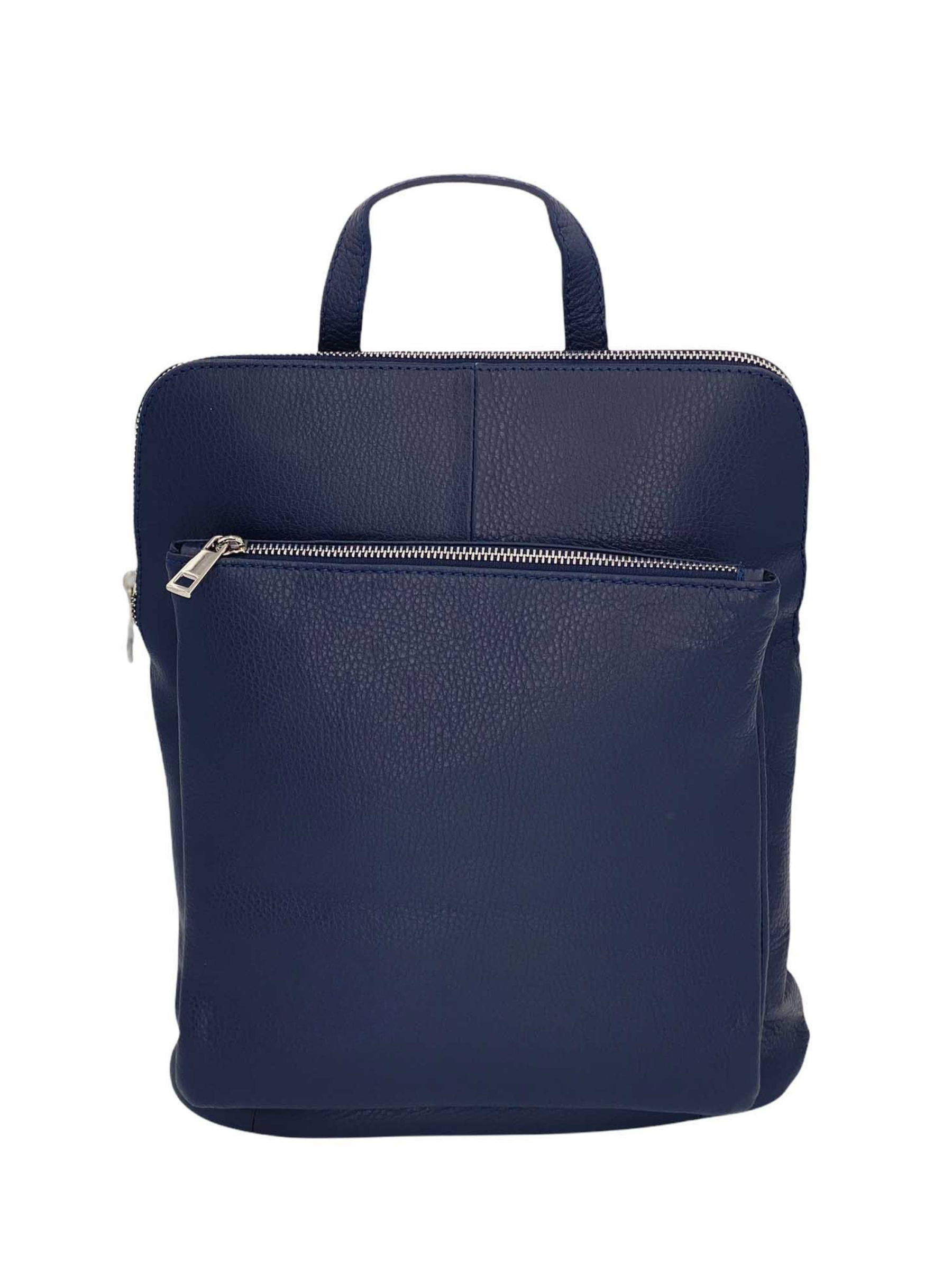 Zoe – Women's backpack in genuine Italian leather with adjustable shoulder straps, reinforced handle and large capacity