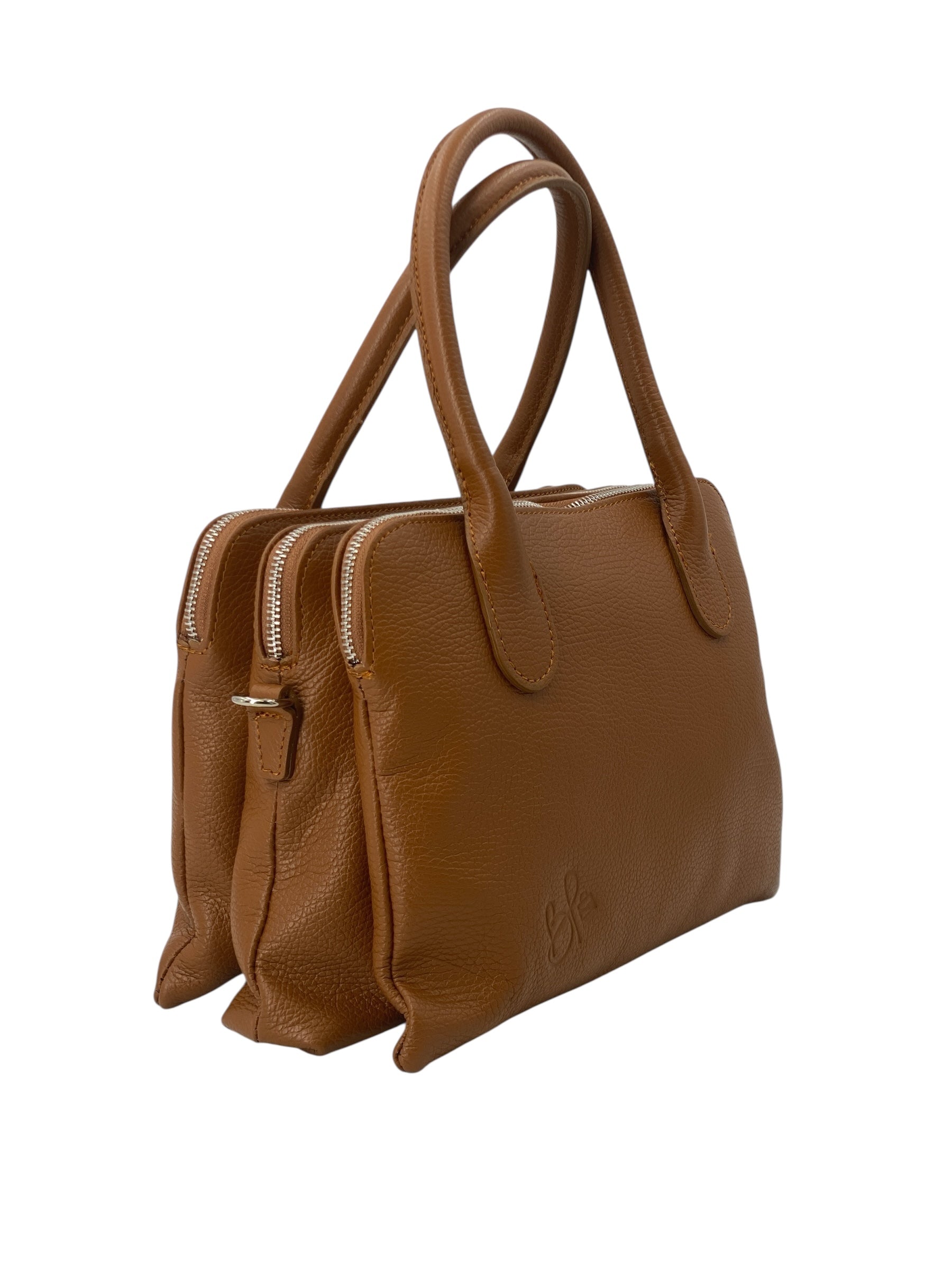 Clemence - Forma compatta. Spirito multitasking