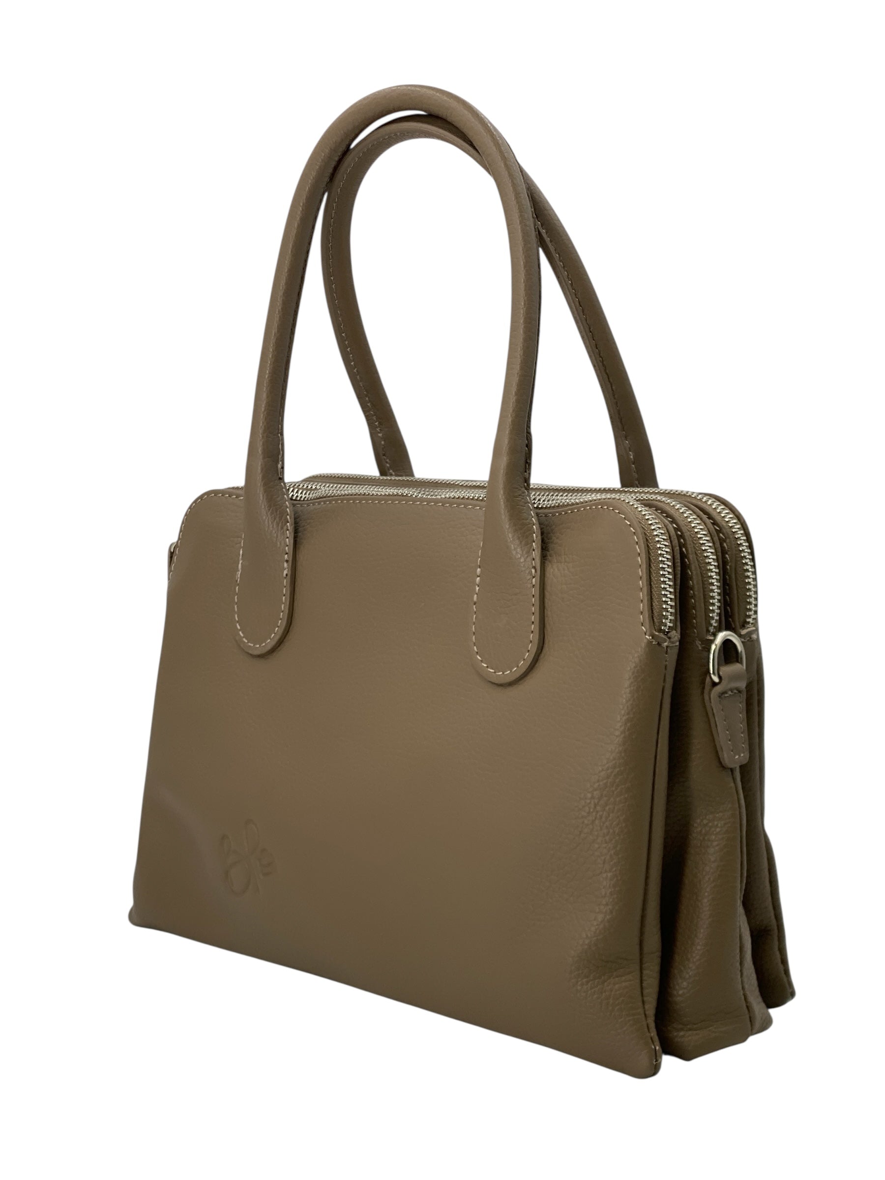 Clemence - Forma compatta. Spirito multitasking