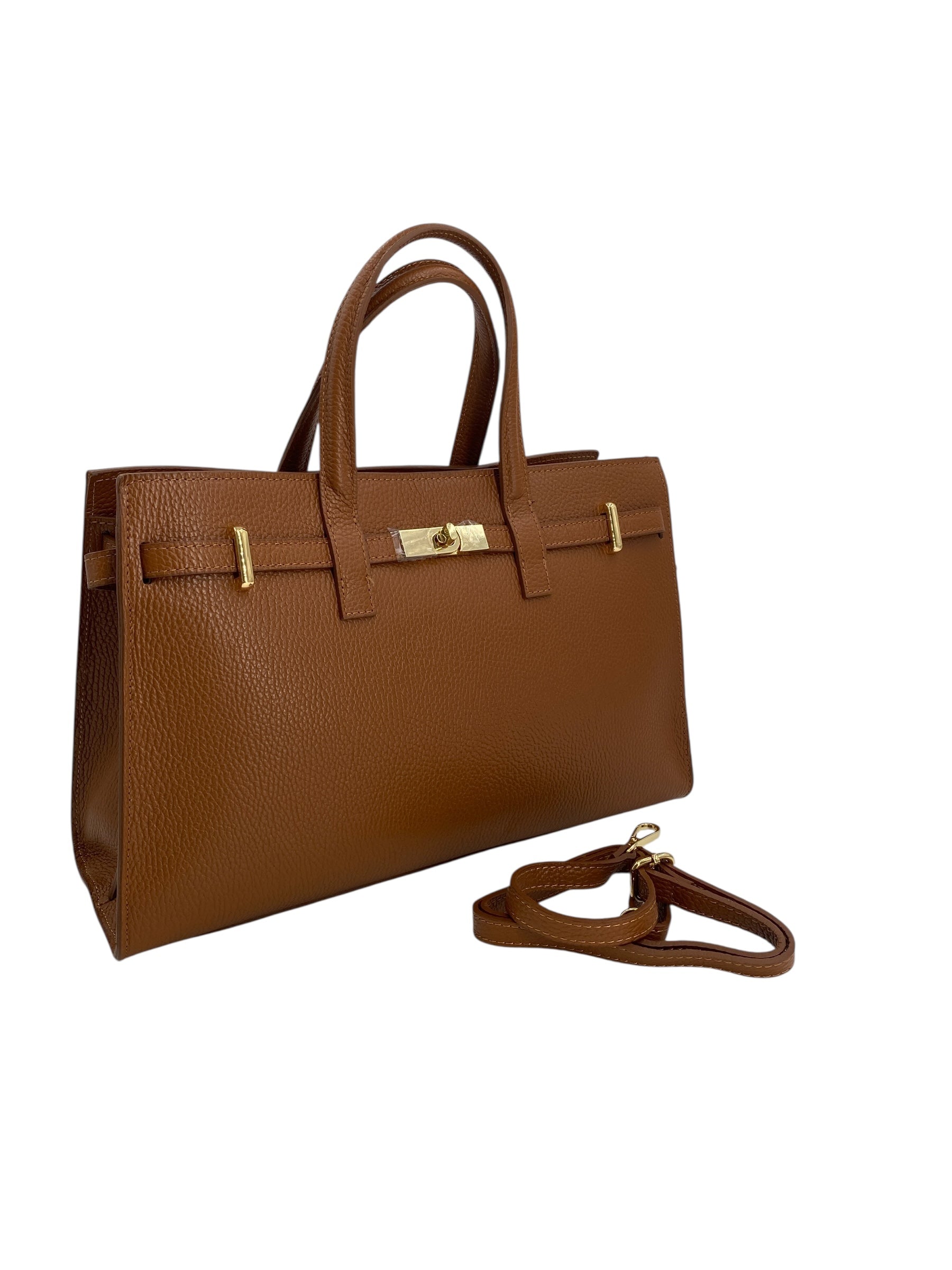 Francoise - Minimal Ed Eleganza A Portata Di Mano.