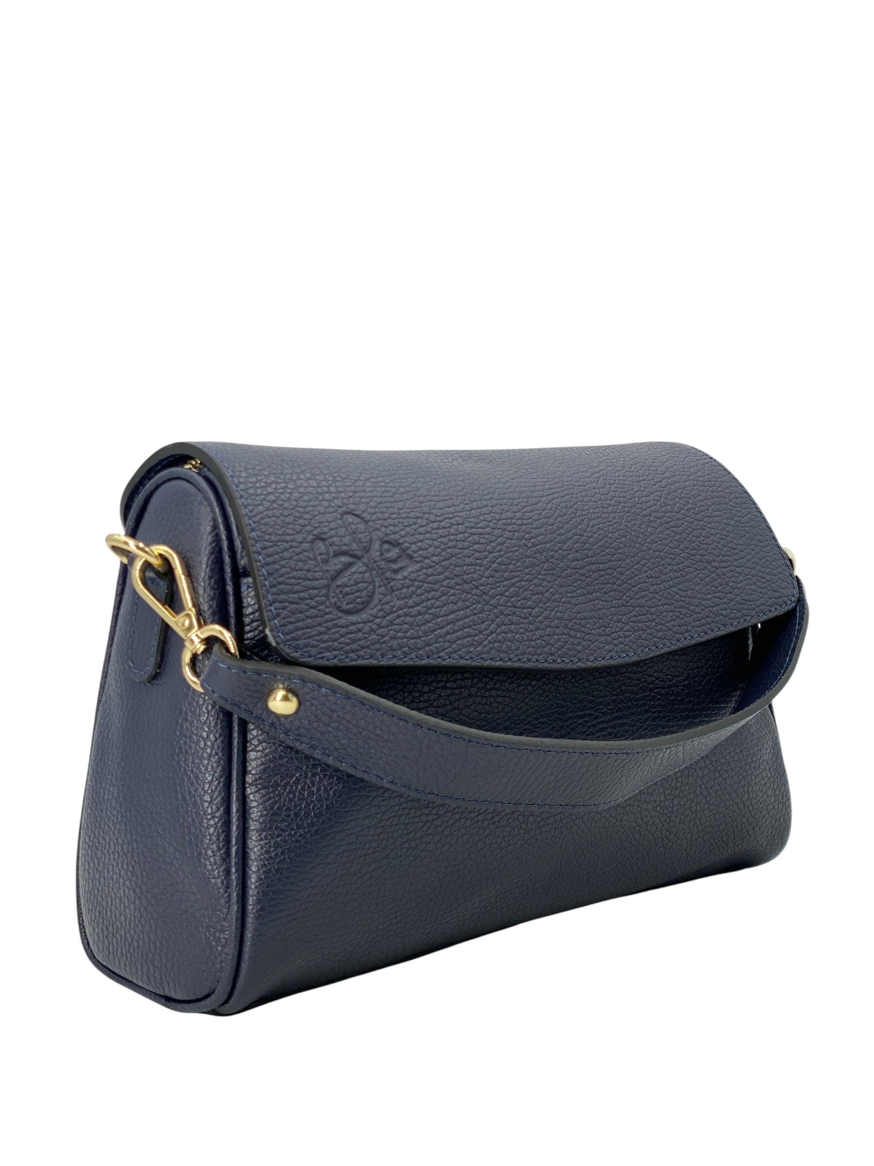 Alicia - stile delicato, carattere deciso.