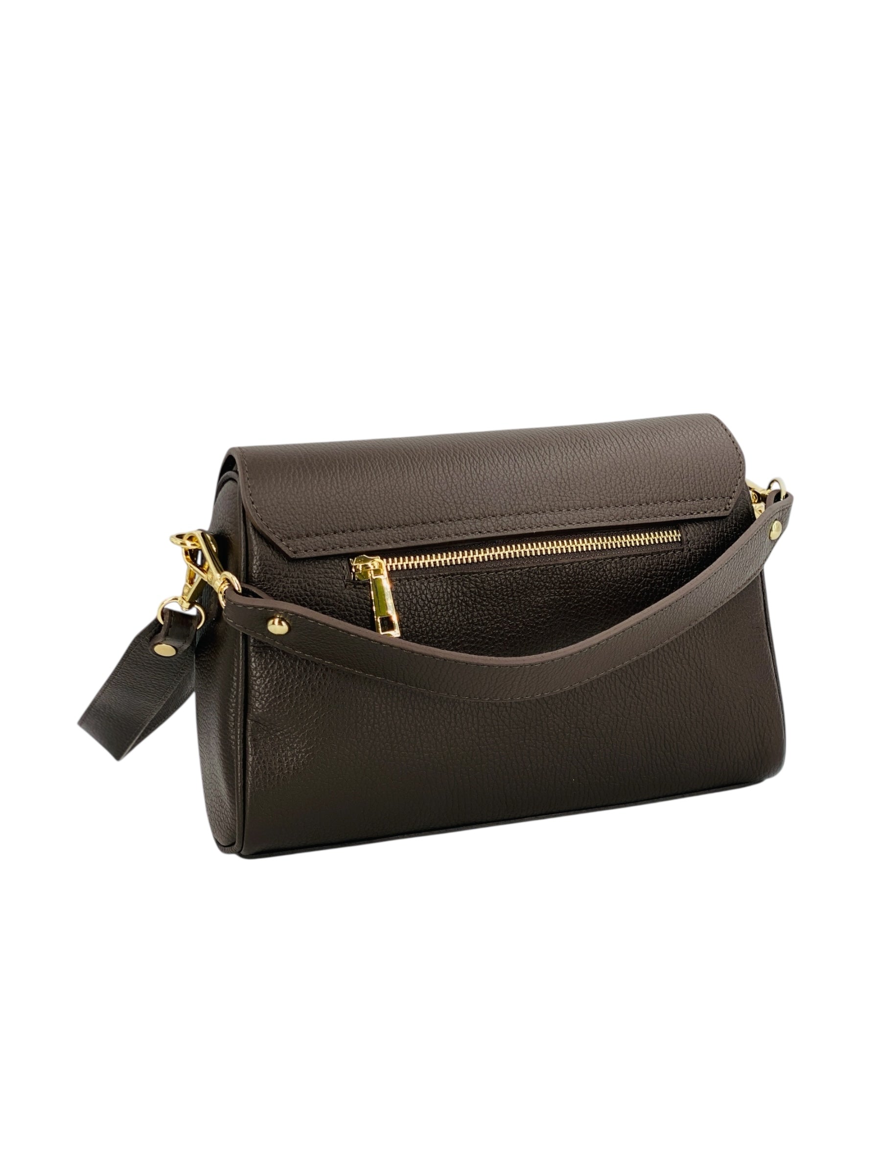 Alicia - stile delicato, carattere deciso.