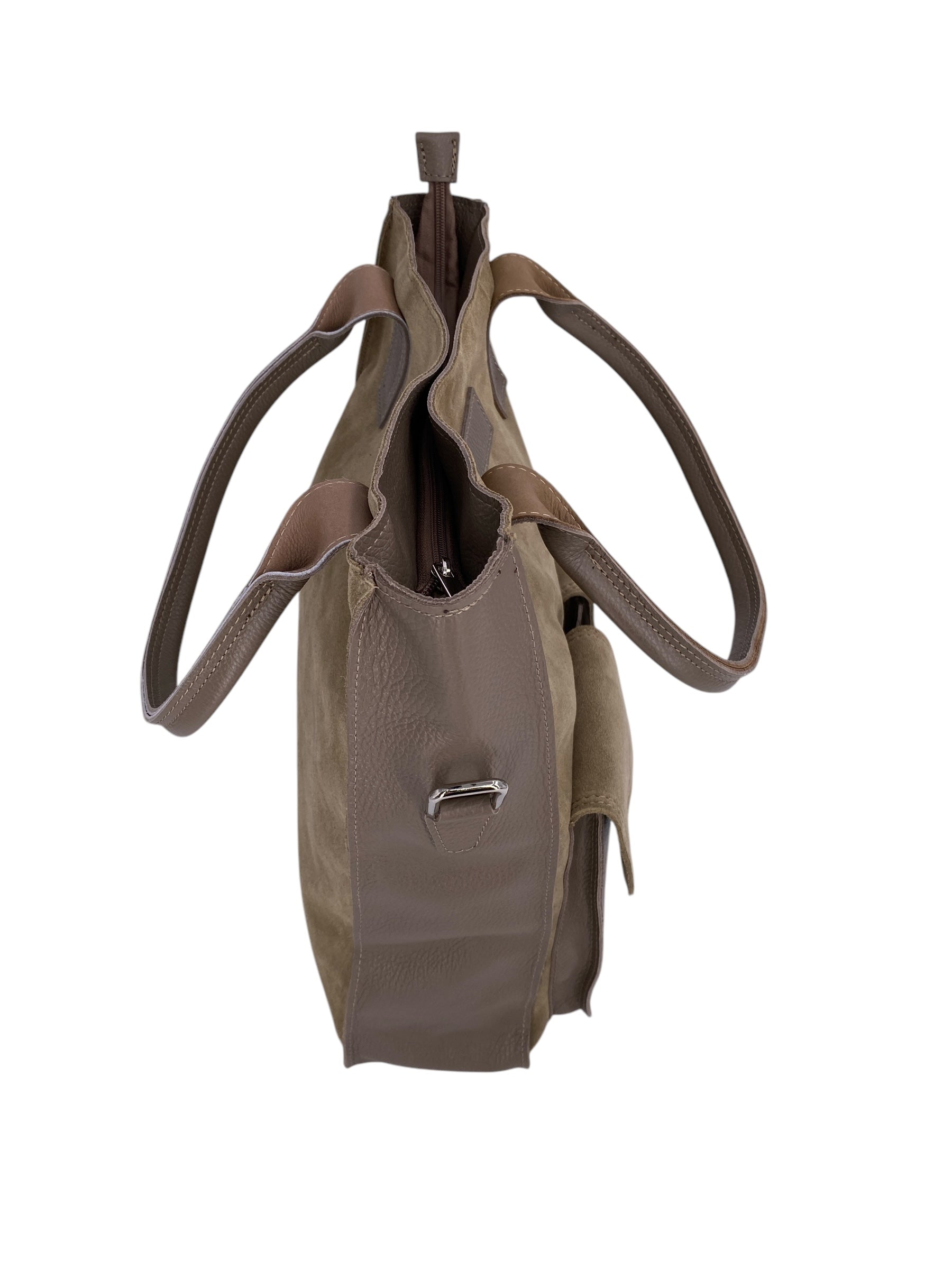 Eloise - stile naturale, carattere deciso.